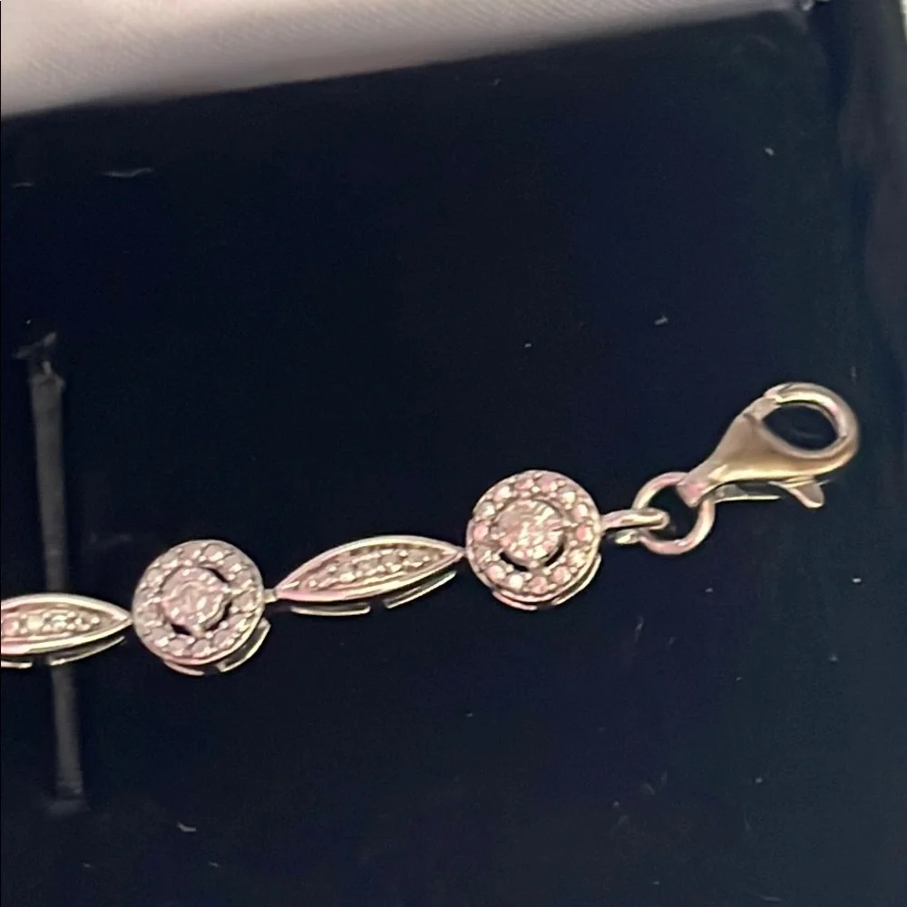Kay Jewelers Silver Tennis Bracelet with real diamonds - Picture 4 of 12